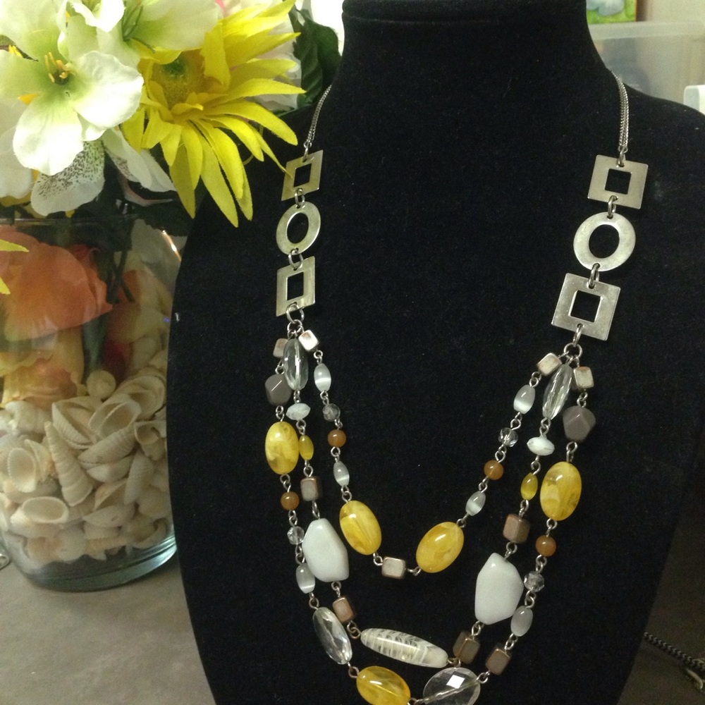 Lia Sophia vintage necklace